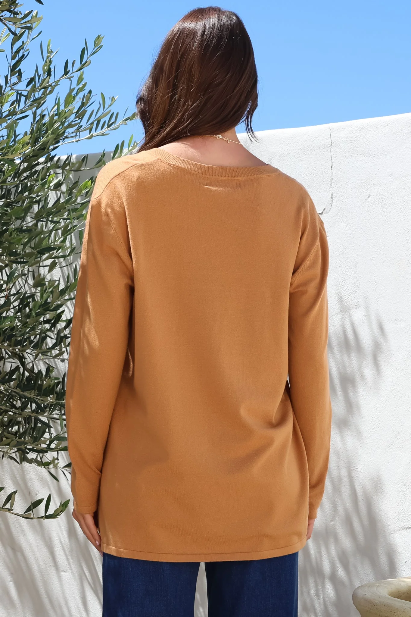 Mayanna Jumper - Light Weight V Neck Knit Jumper with Side Splits in Rust - Image 8