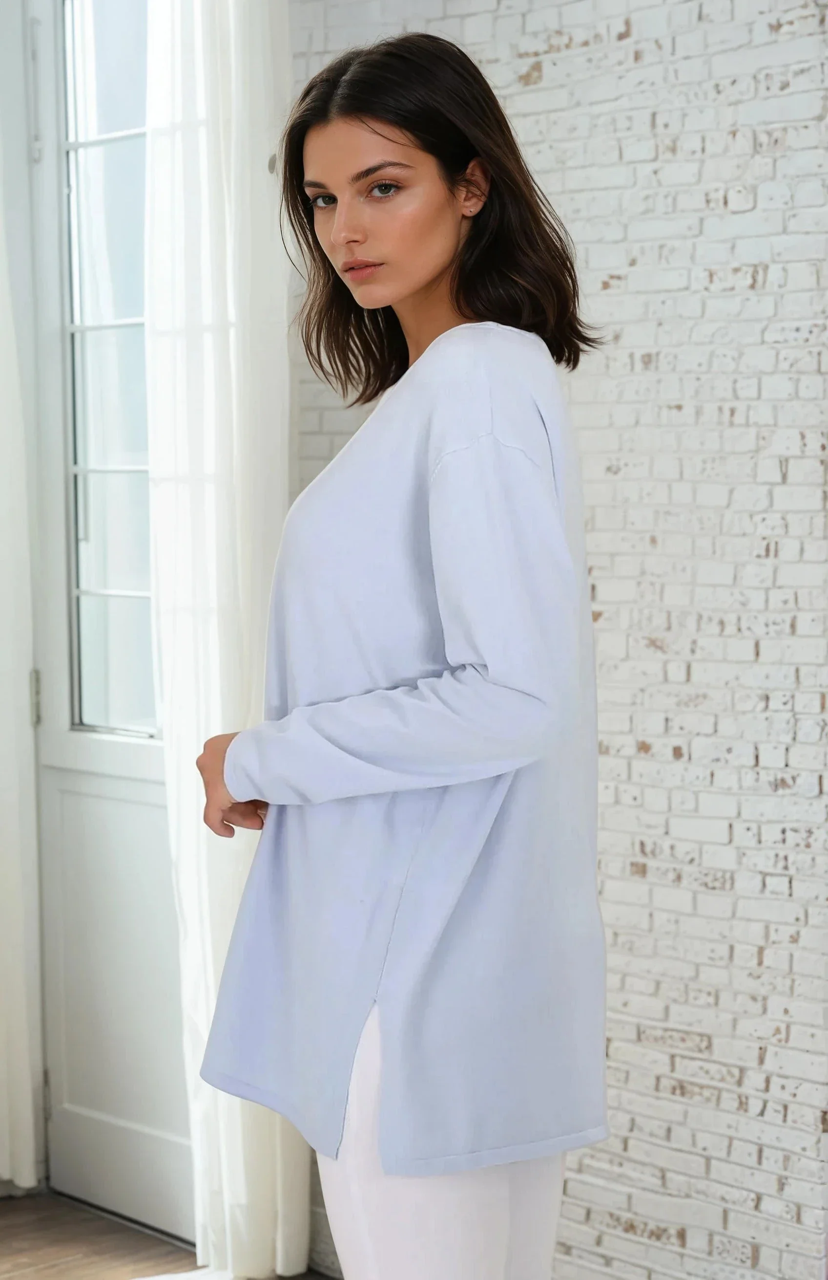 Mayanna Jumper - Light Weight V Neck Knit Jumper with Side Splits in Sky Blue - Image 5