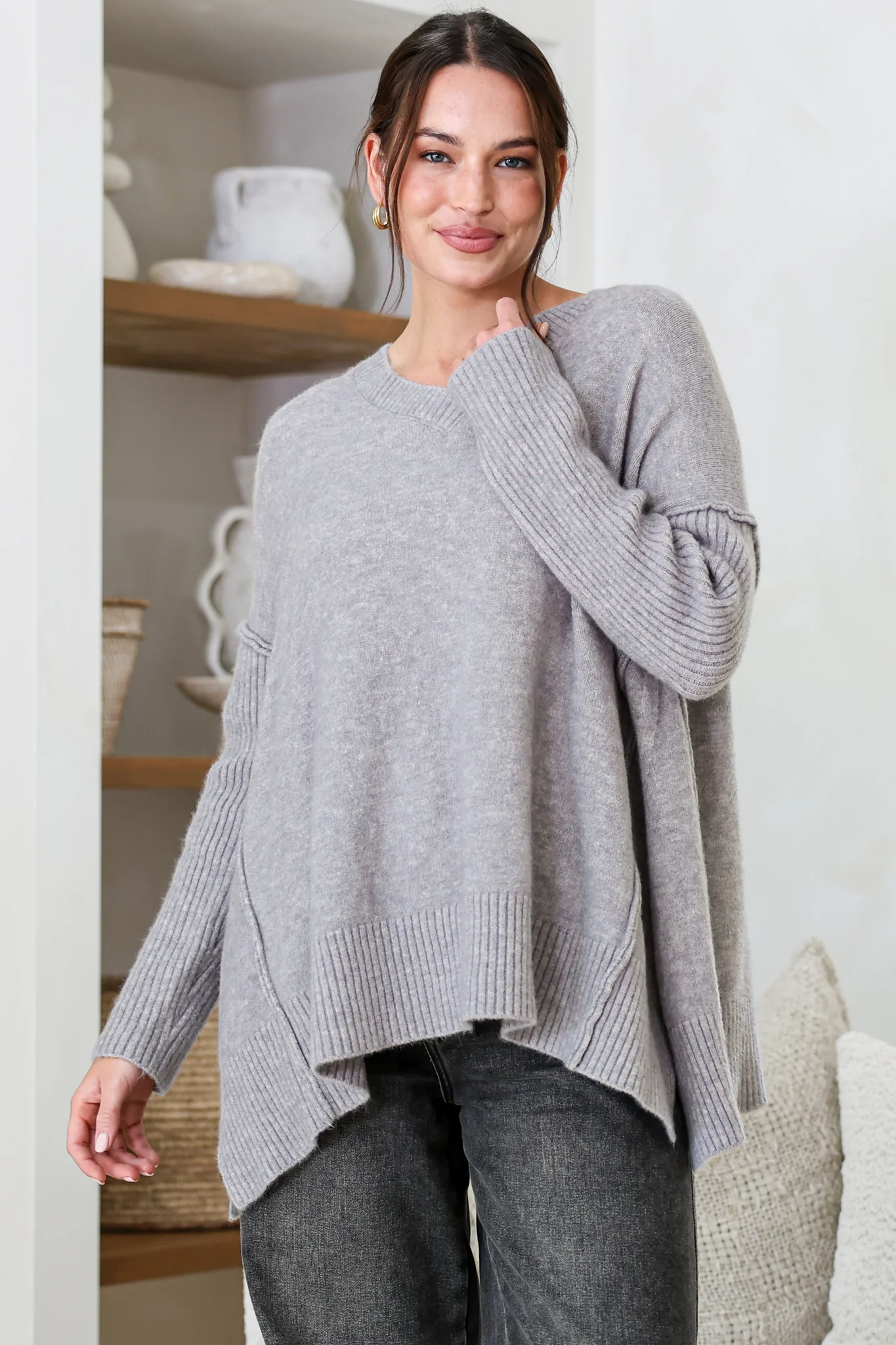 Ridge Jumper - V Neck Relaxed Shark Bite Ribbed Hemline Knit in Grey - Image 3