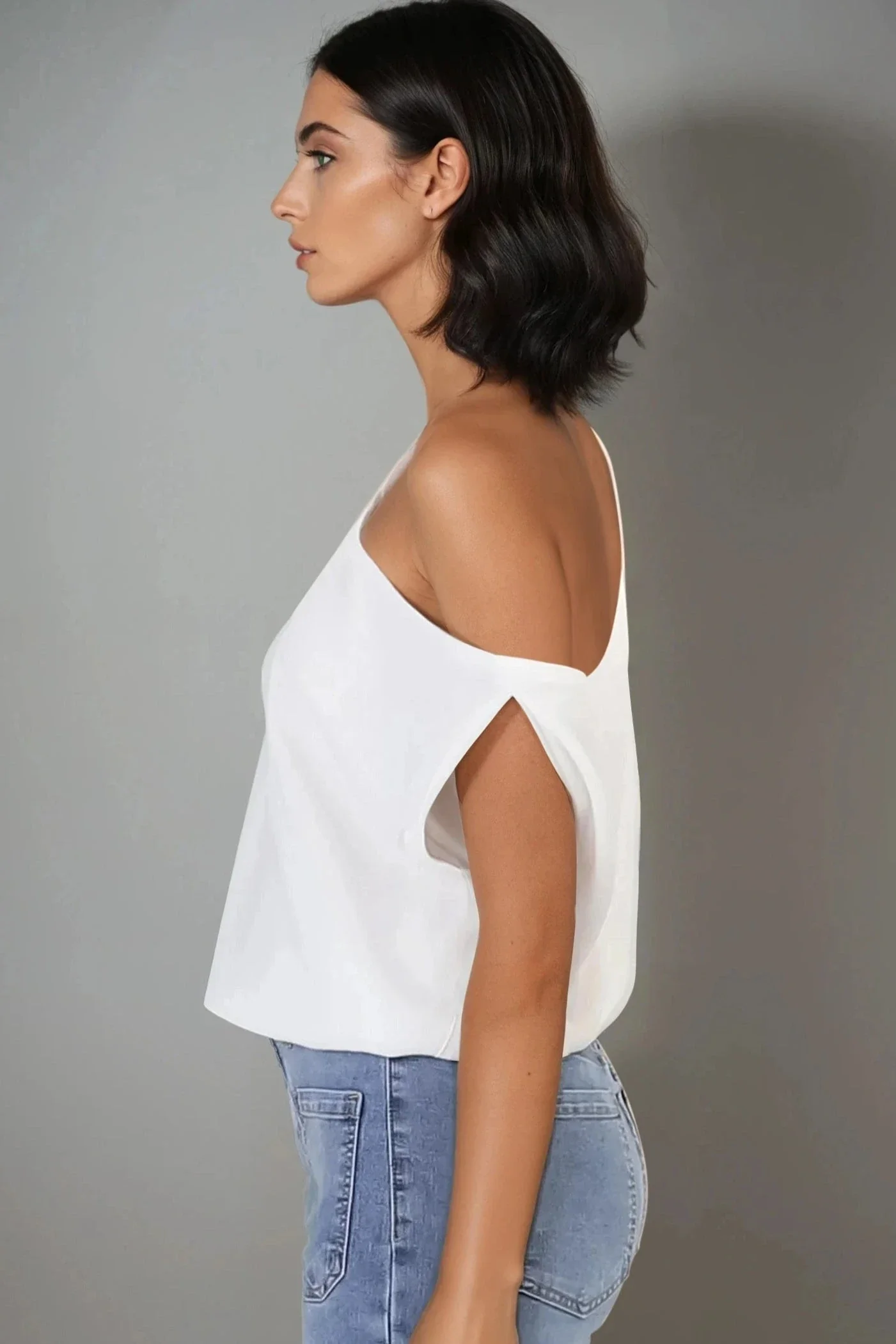 Rielle Top - One Shoulder Asymmetric Bodysuit in White - Image 5