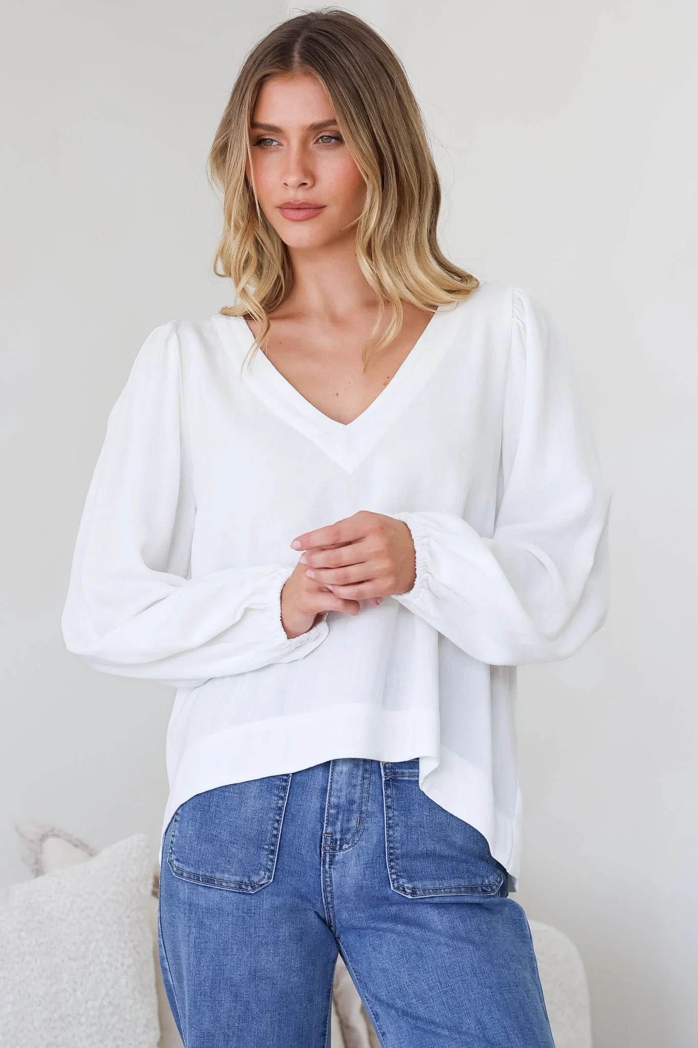 Ritual Top - V-Neck High Low Pull Over with Long Balloon Sleeves in White - Image 3