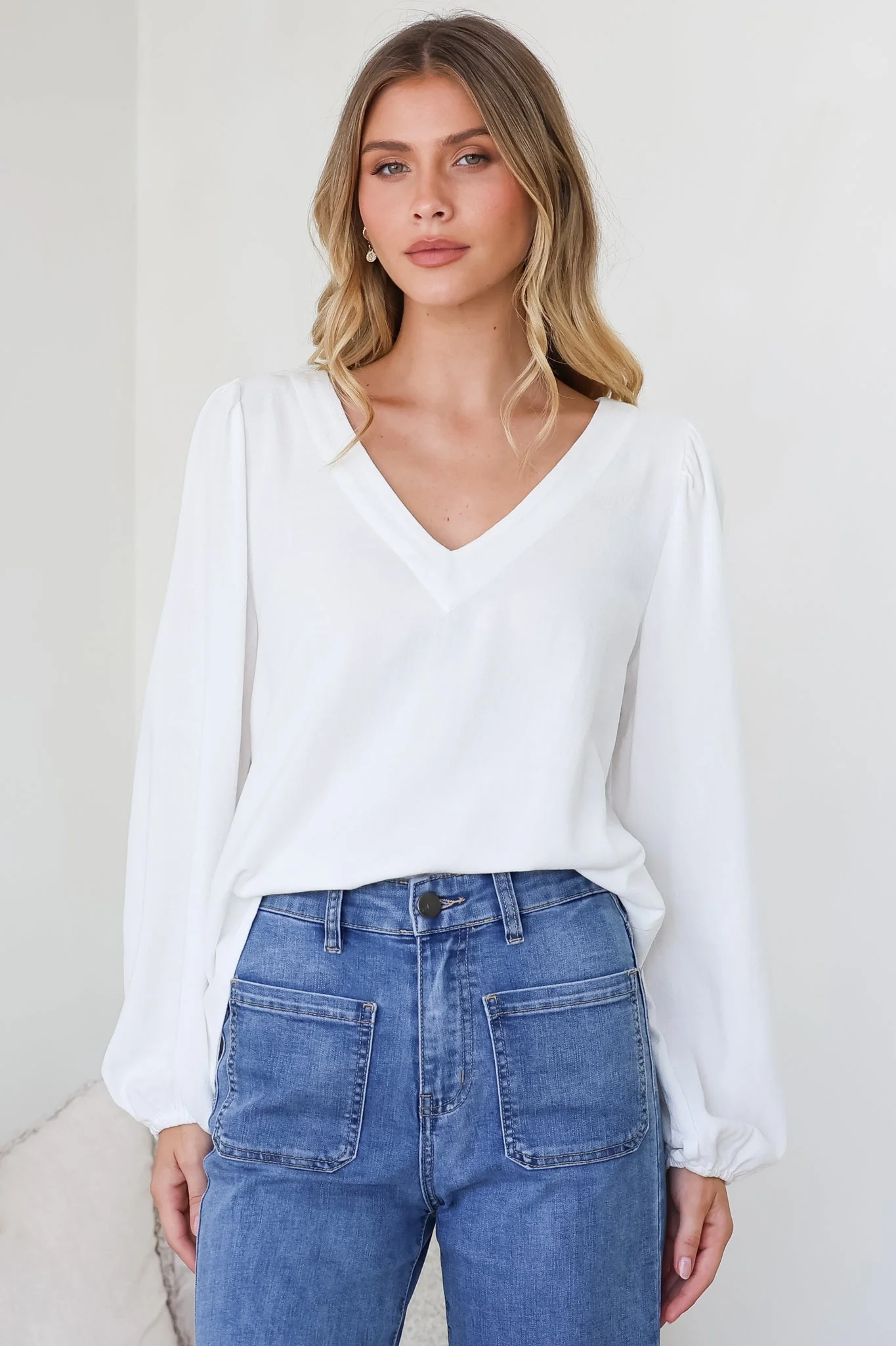 Ritual Top - V-Neck High Low Pull Over with Long Balloon Sleeves in White - Image 6