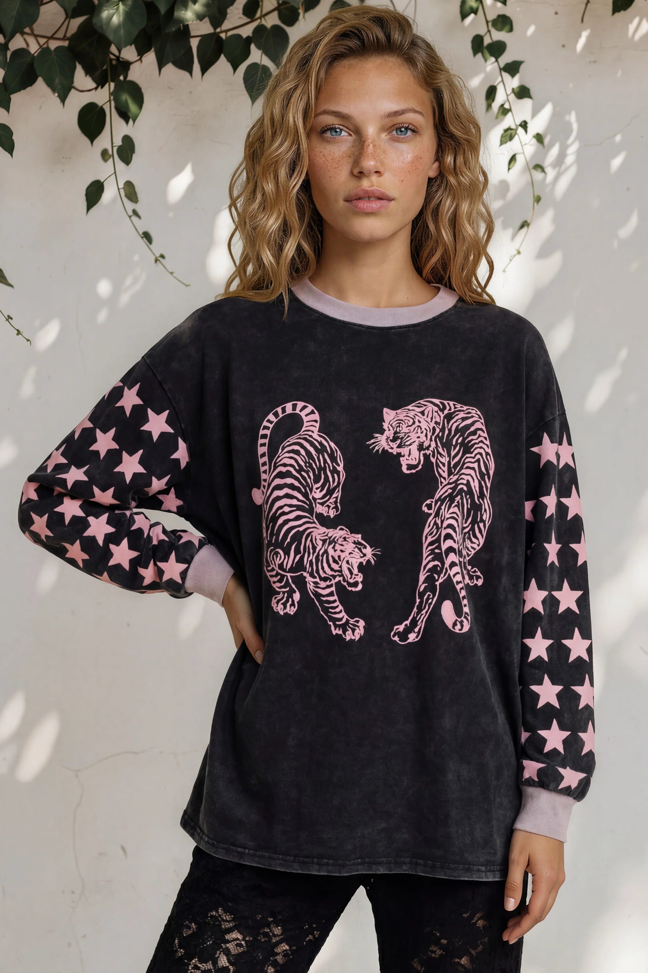 Rival Tiger Long Sleeve Tee - Crew Neck Contrast Stripe Graphic T-Shirt in Black Acid Wash