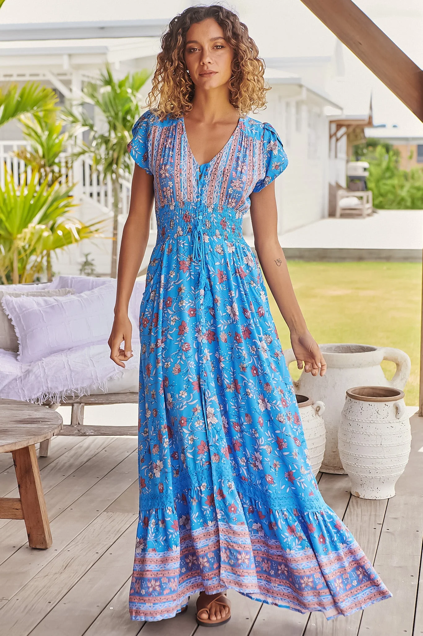 JAASE - Romi Maxi Dress: Button Down Cap Sleeve Dress with Waist Tie in Josianne Print - Image 3