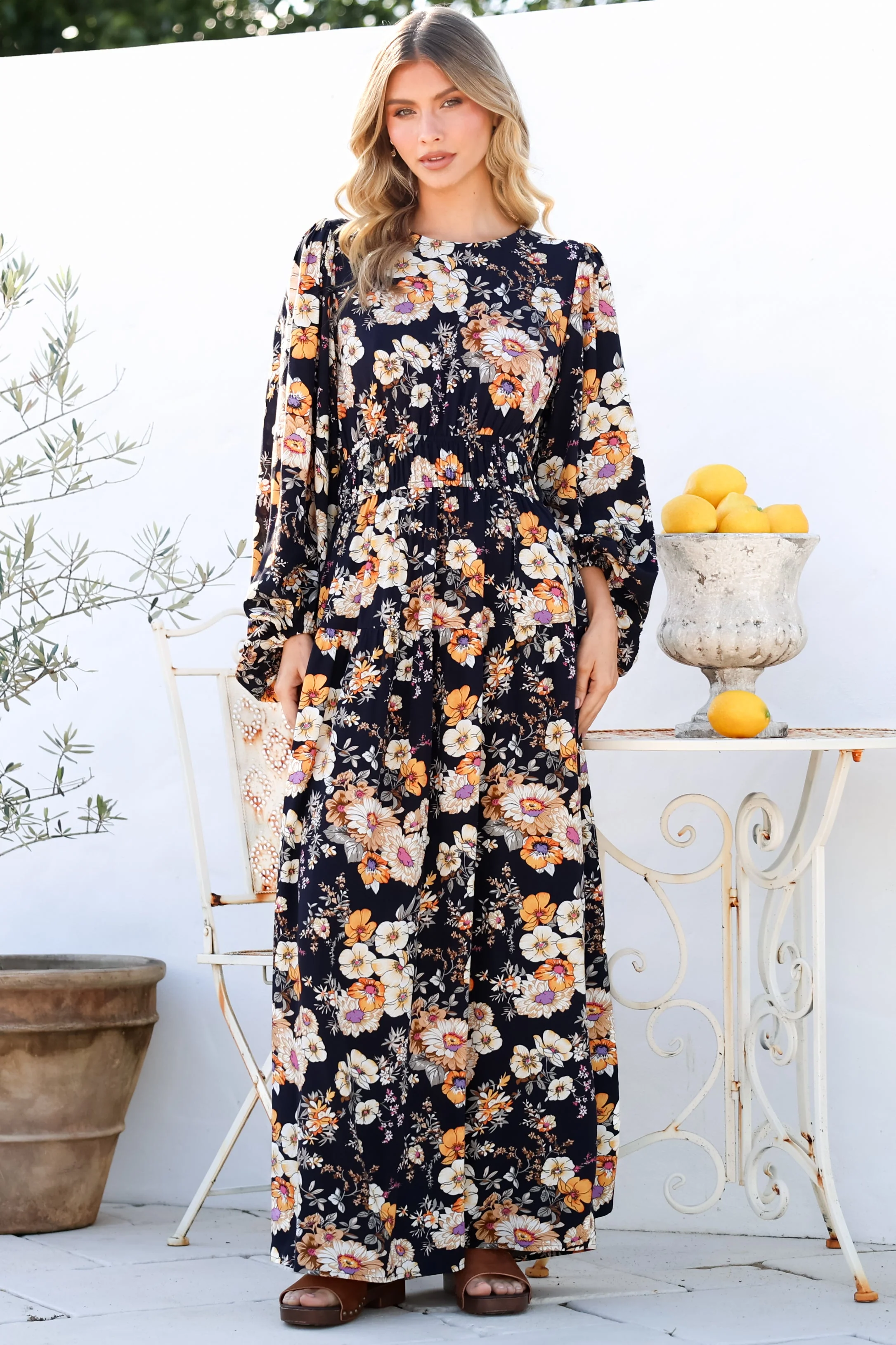 Sheyne Maxi Dress - Long Balloon Sleeve Elasicated Waist A Line Dress in Autumn Print - Image 2
