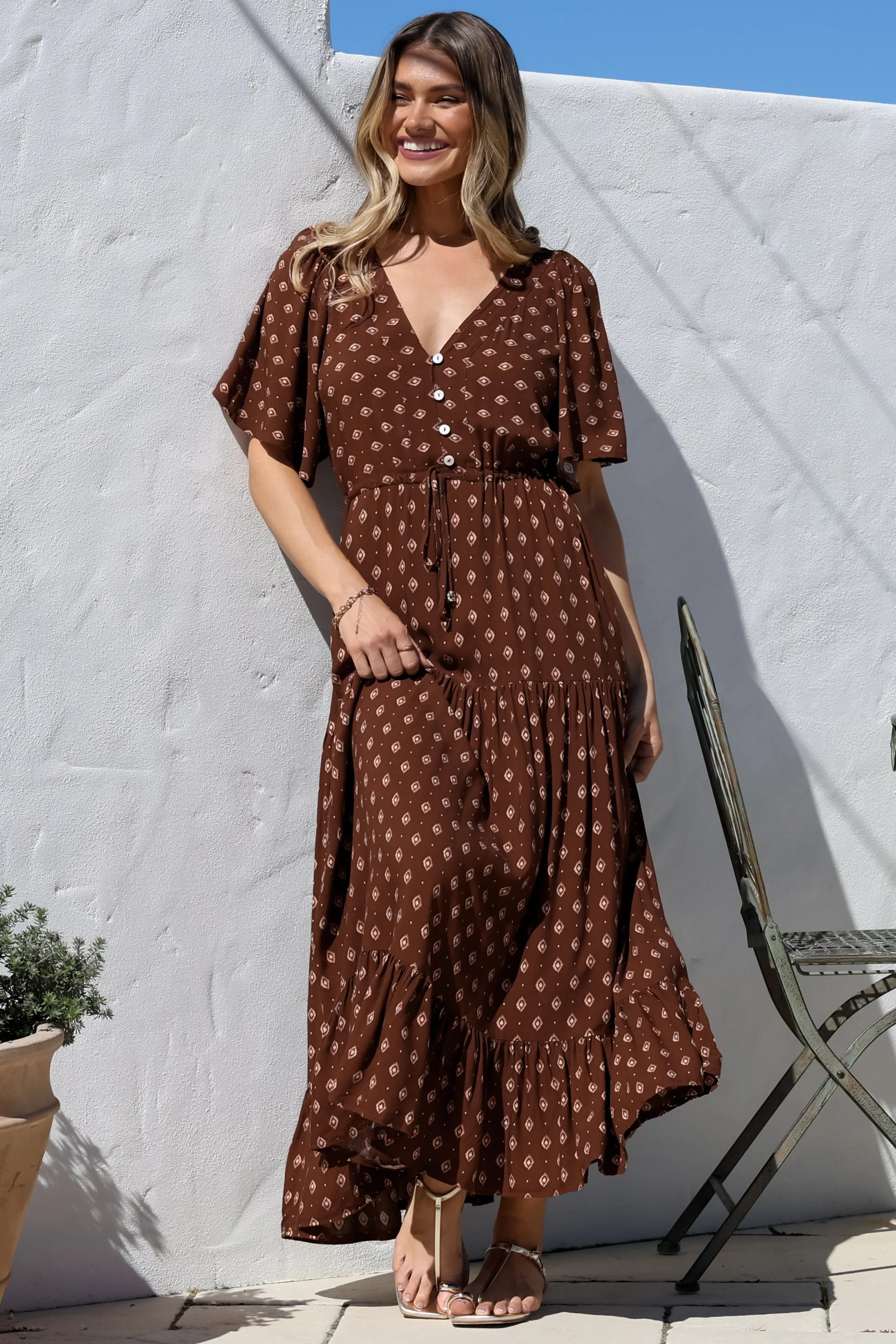 Tassia Maxi Dress - Buttoned Bodice Pull Tie Waist Dress in Kendy Print - Image 6