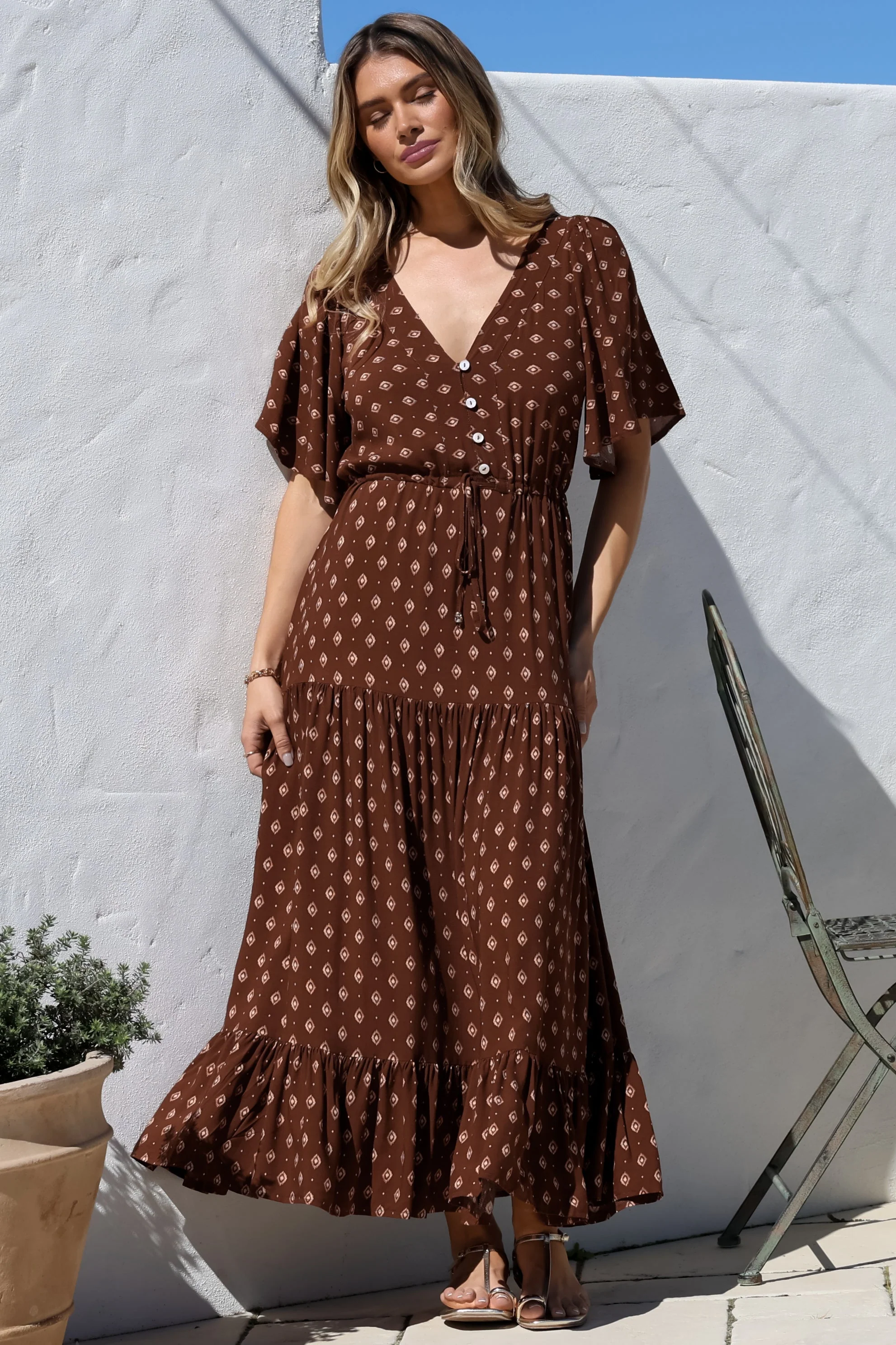 Tassia Maxi Dress - Buttoned Bodice Pull Tie Waist Dress in Kendy Print - Image 8