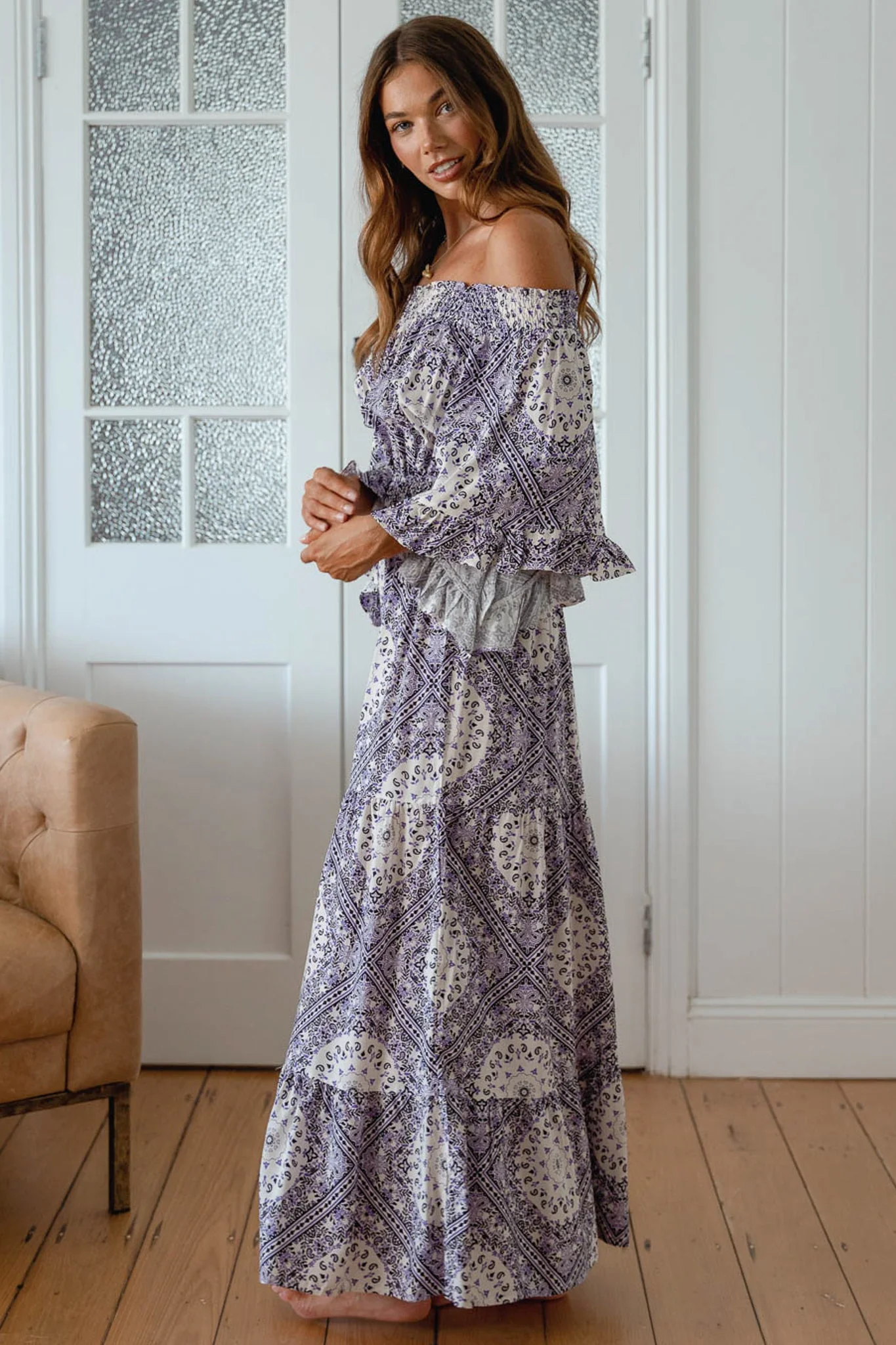 JAASE - Teegan Maxi Dress: Off Shoulder Scarf Sleeve Maxi Dress in Lilac Lullaby Print - Image 5