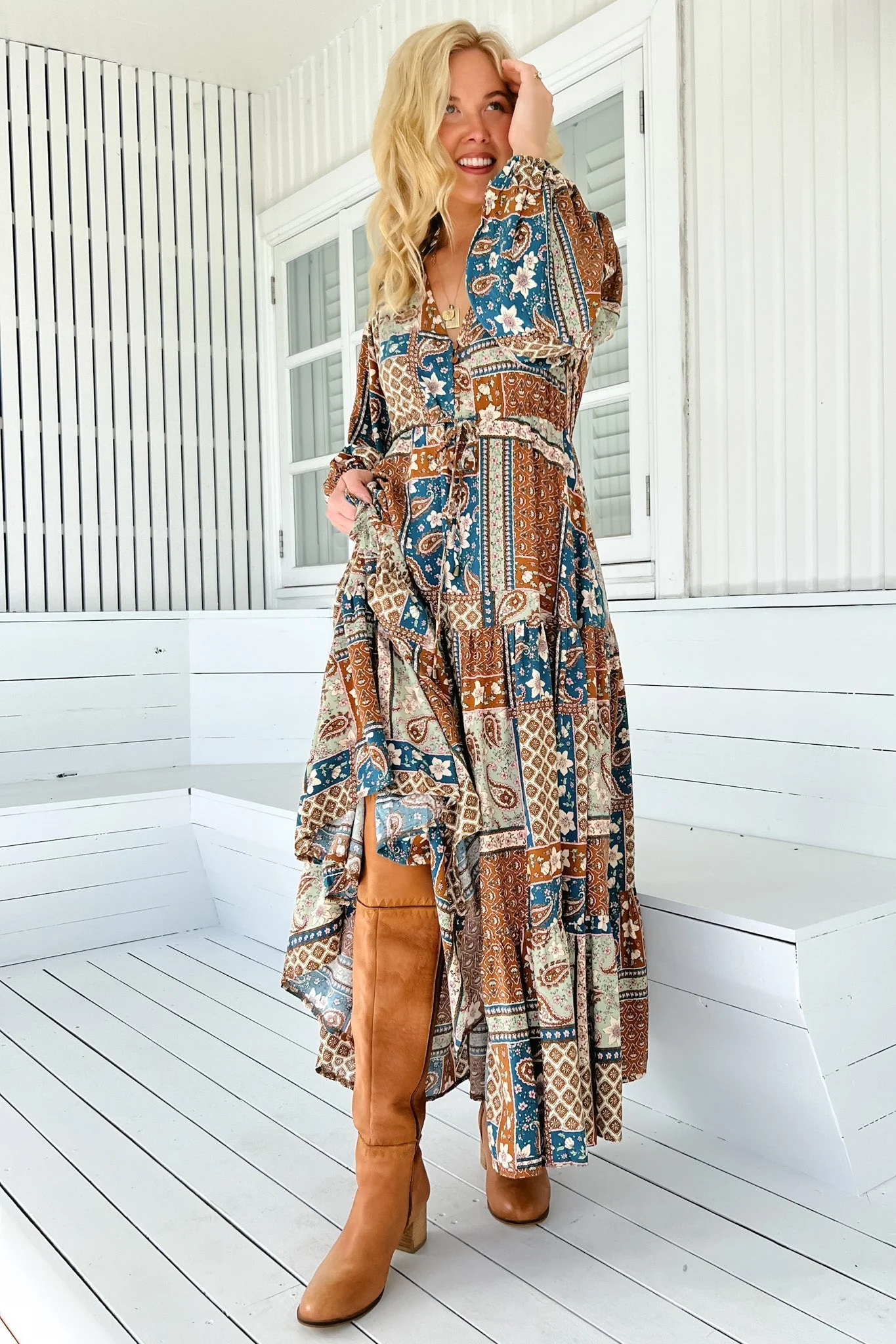 JAASE - Teresa Maxi Dress: A Line Dress with Long Balloon Sleeves in Izabelle Print - Image 2