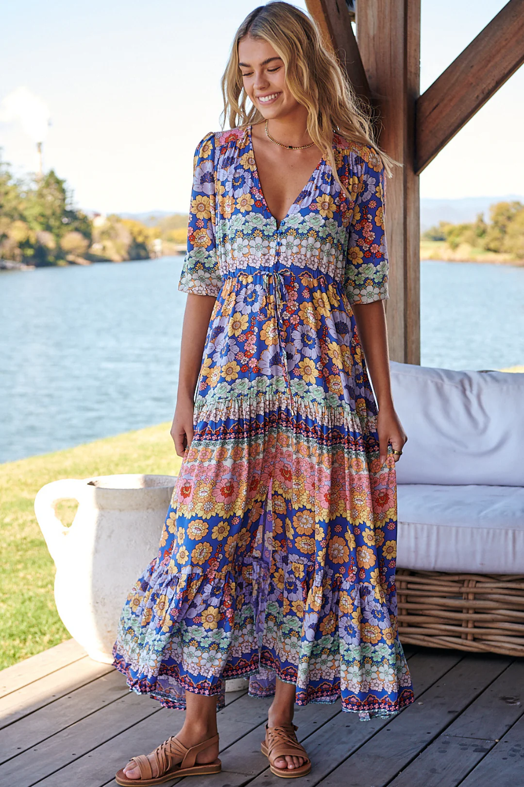 JAASE - Tessa Maxi Dress: A Line Pull Tie Waist Dress in Eden Print - Image 4