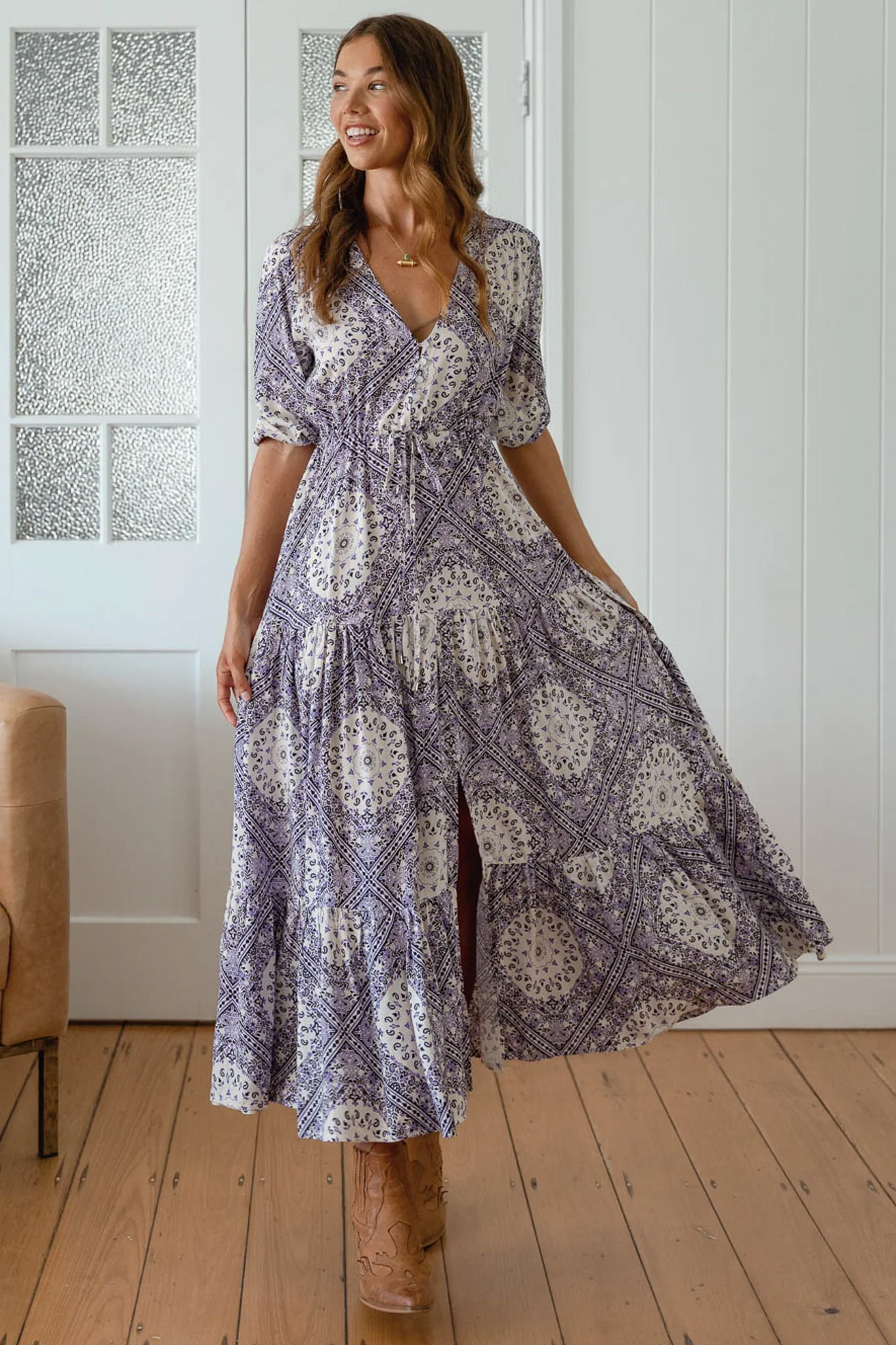 JAASE - Tessa Maxi Dress: A Line Pull Tie Waist Dress in Lilac Lullaby Print - Image 4