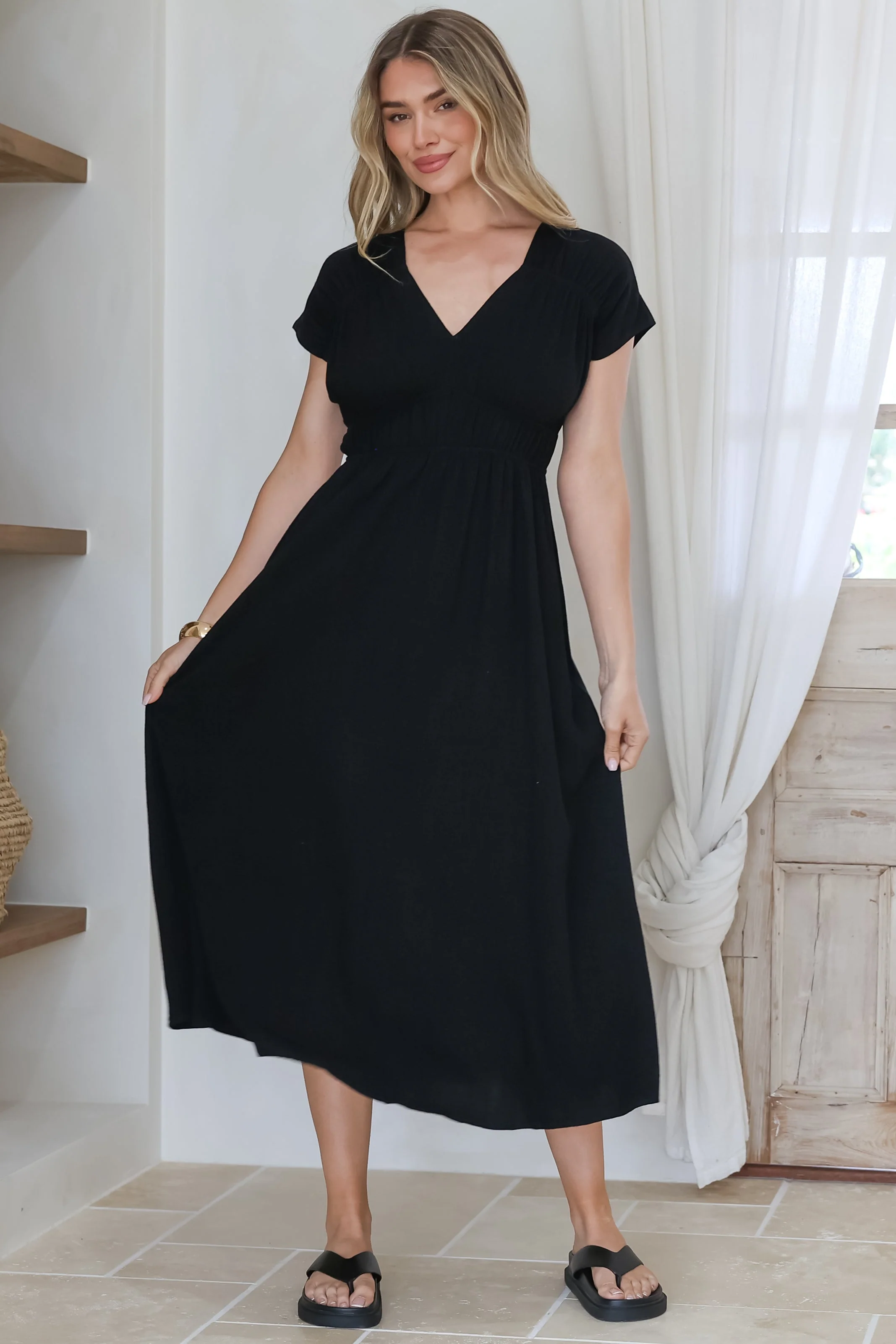 Torin Midi Dress - Gathered and Piping Detailed A-Line Dress with a V-Neckline in Black - Image 3