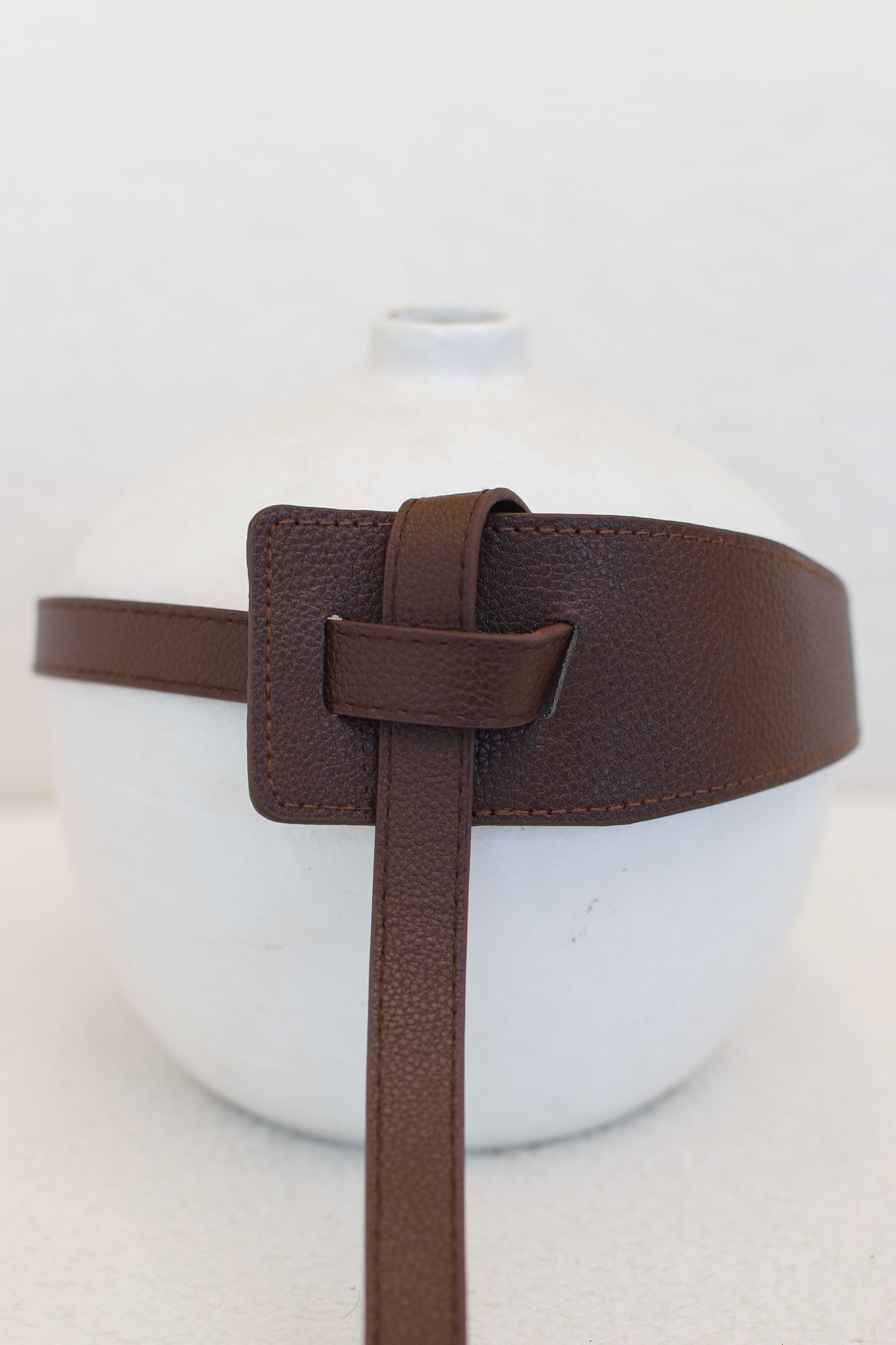 Vance Contemporary Adjustable Belt - Coffee - Image 3