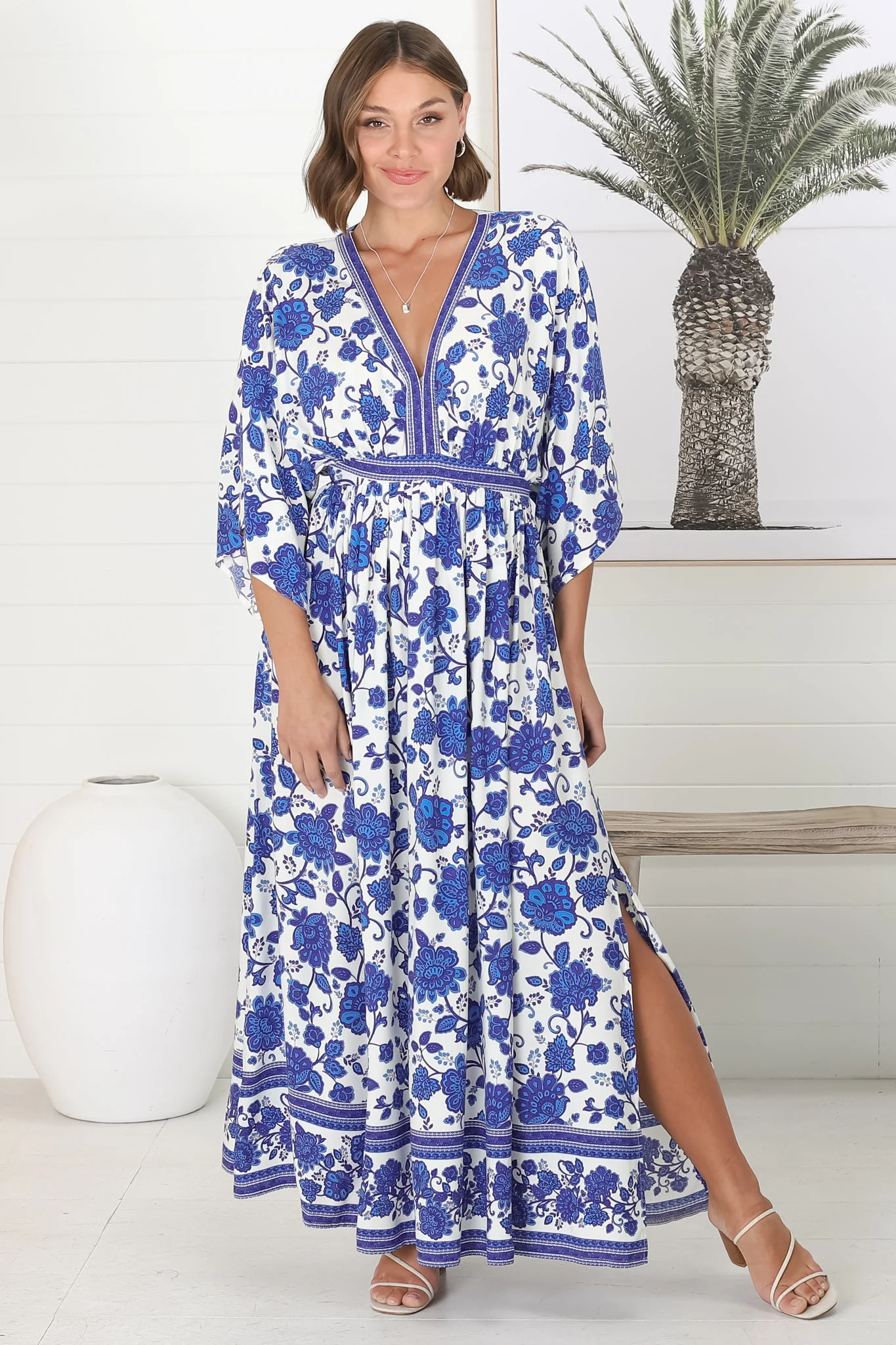 Zelle Maxi Dress - V Neck Batwing Sleeve Dress with Side Splits in Kailin Print Blue - Image 15