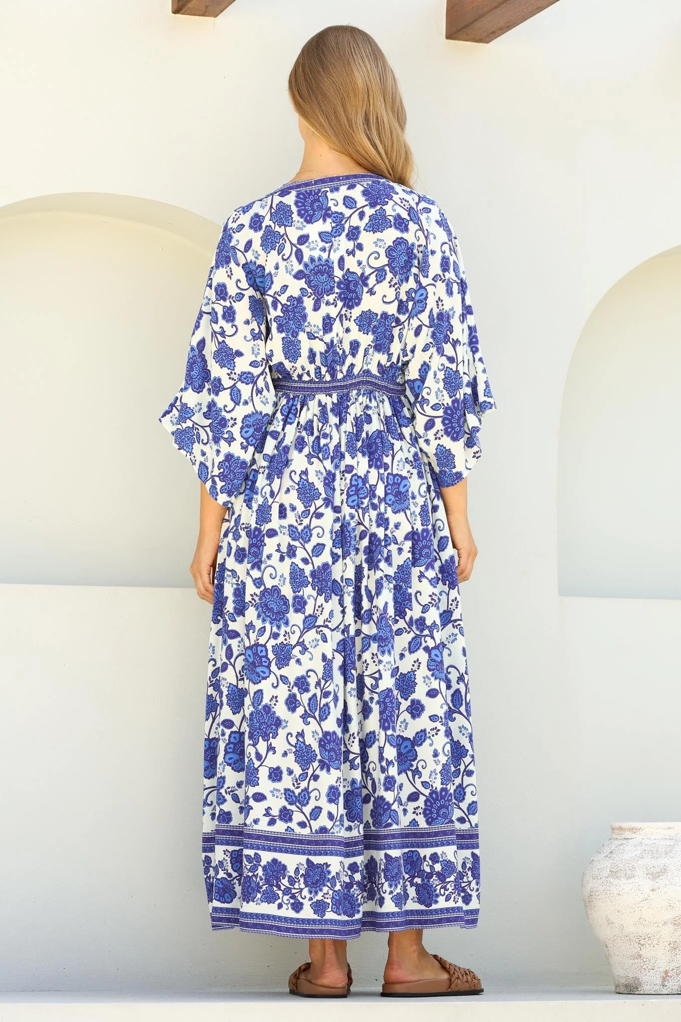 Zelle Maxi Dress - V Neck Batwing Sleeve Dress with Side Splits in Kailin Print Blue - Image 23