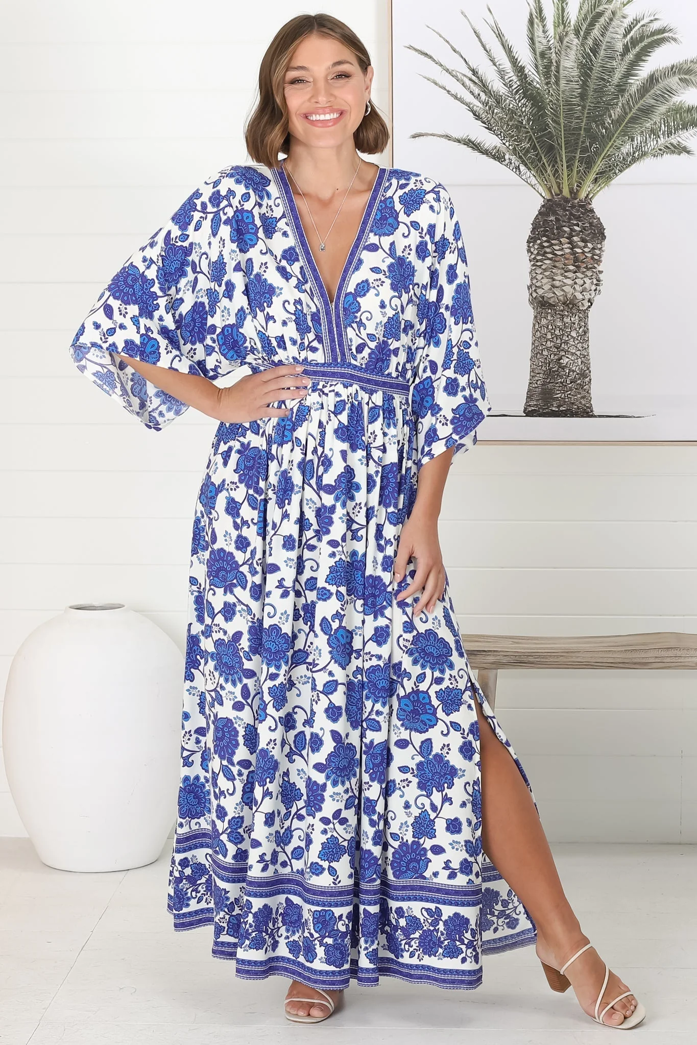 Zelle Maxi Dress - V Neck Batwing Sleeve Dress with Side Splits in Kailin Print Blue - Image 9